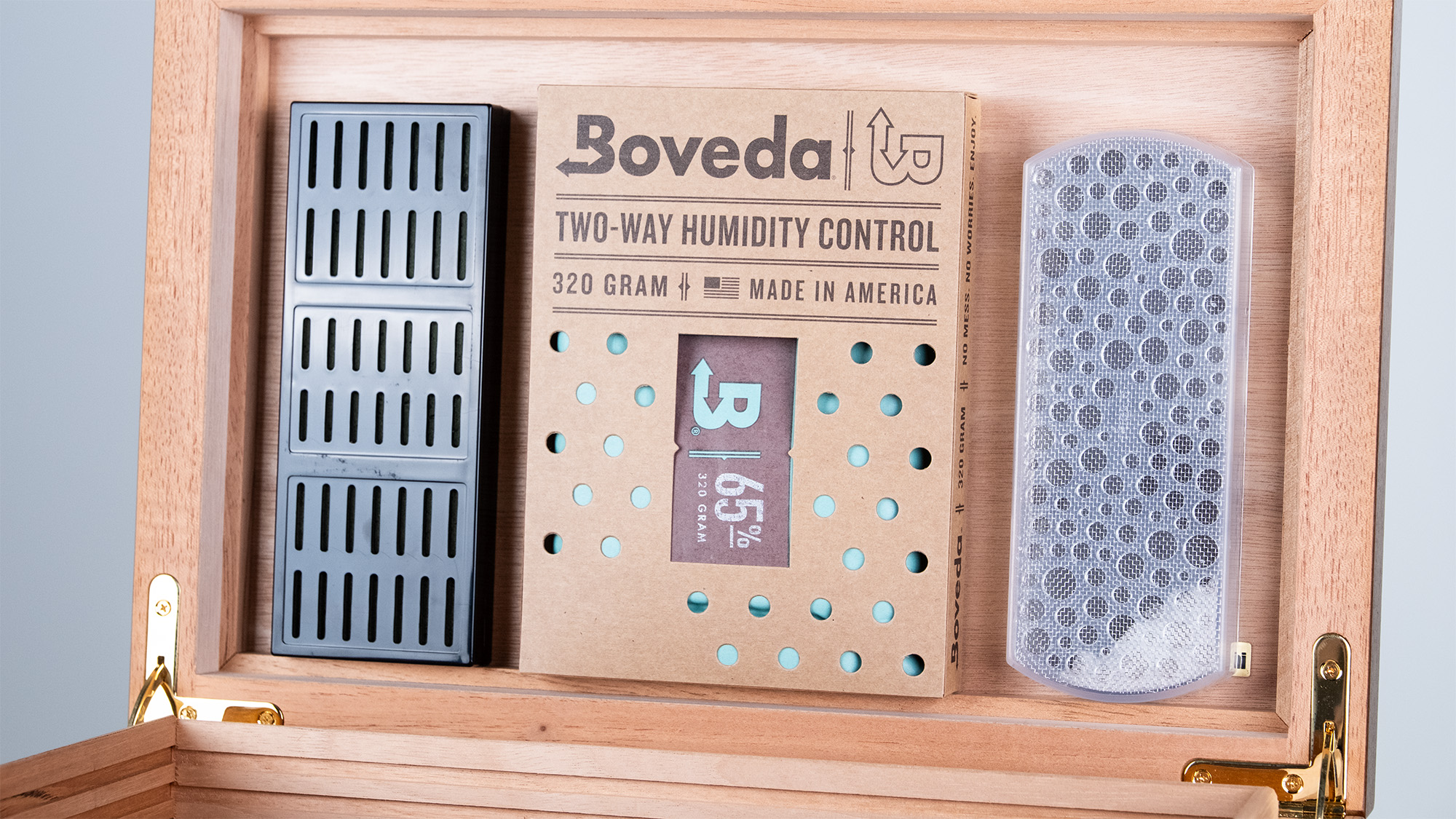 Befeuchter für Zigarren: Acrylpolymere, Schwamm und Boveda im Vergleich