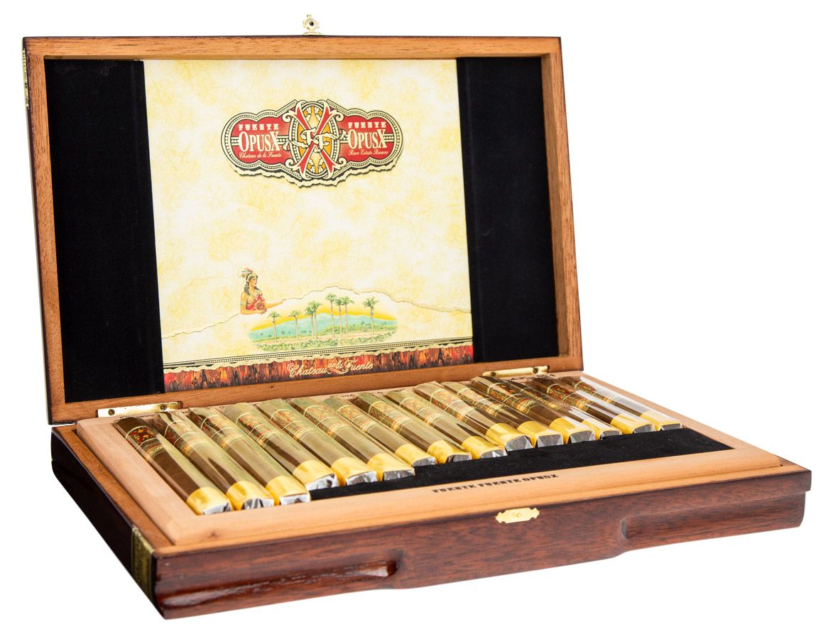 Arturo Fuente OpusX Holiday Collection