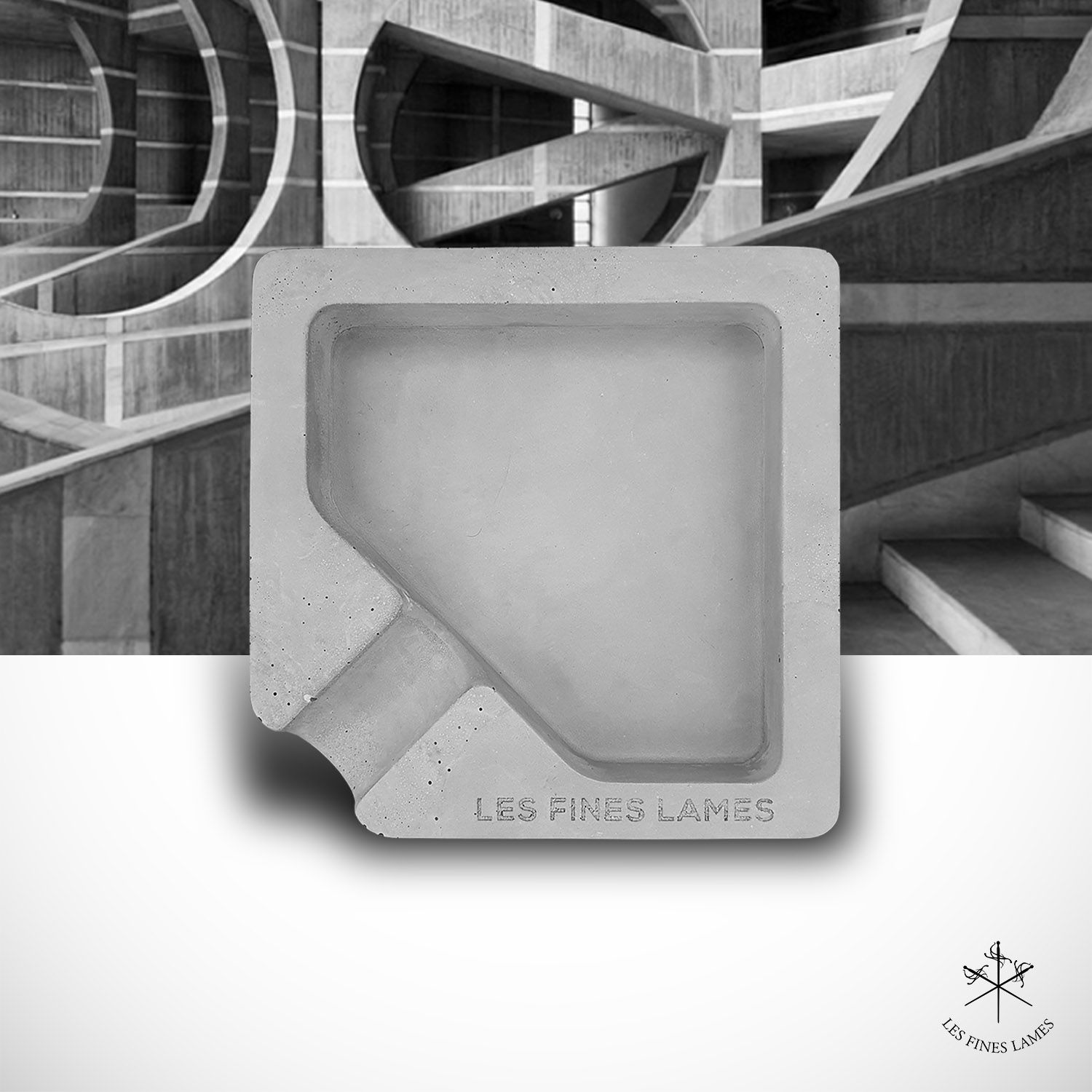 Monad by Les Fines Lames