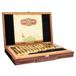 Arturo Fuente OpusX Holiday Collection