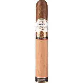 La Aurora 120 Aniversario Gran Toro